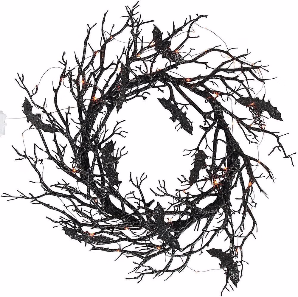 Fun Express 26-Inch Black Bat Halloween Wreath